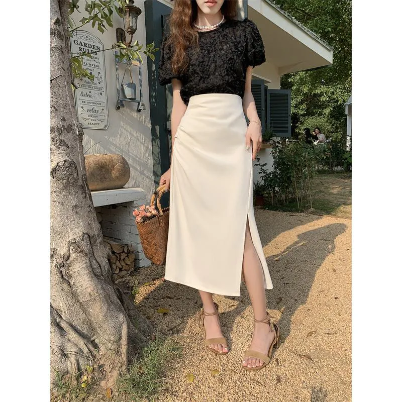 Belly-Covering High-Waisted Pleated Midi Pencil Skirt