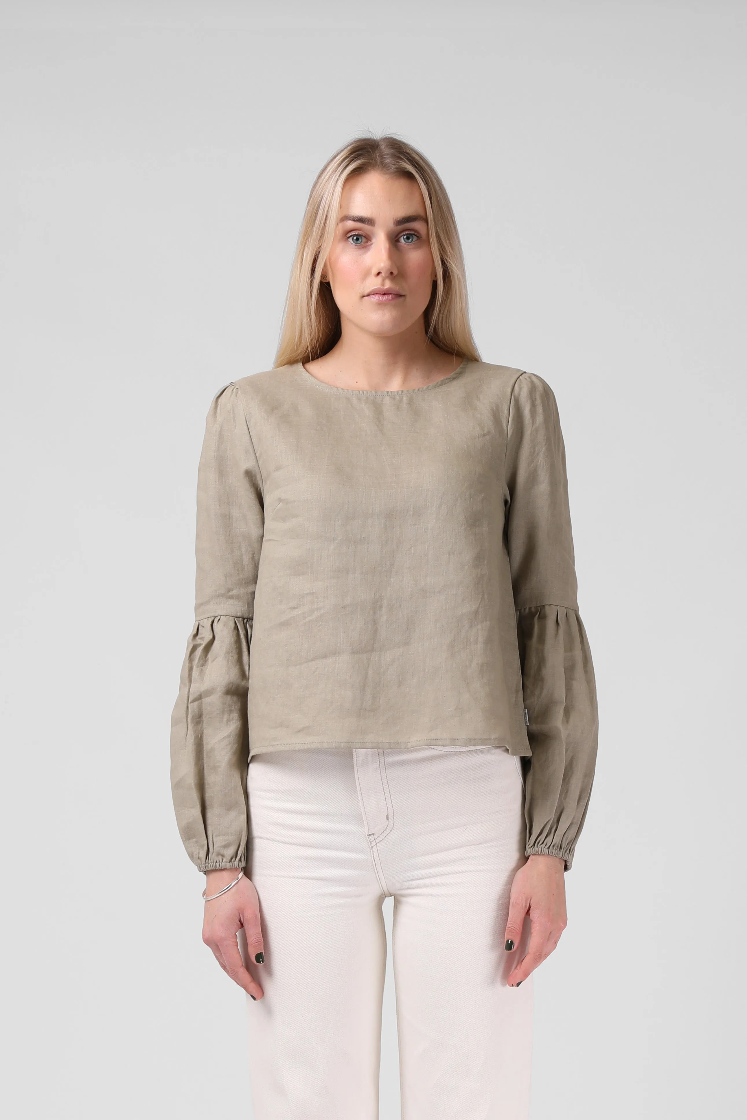 Isla Top - Light Khaki