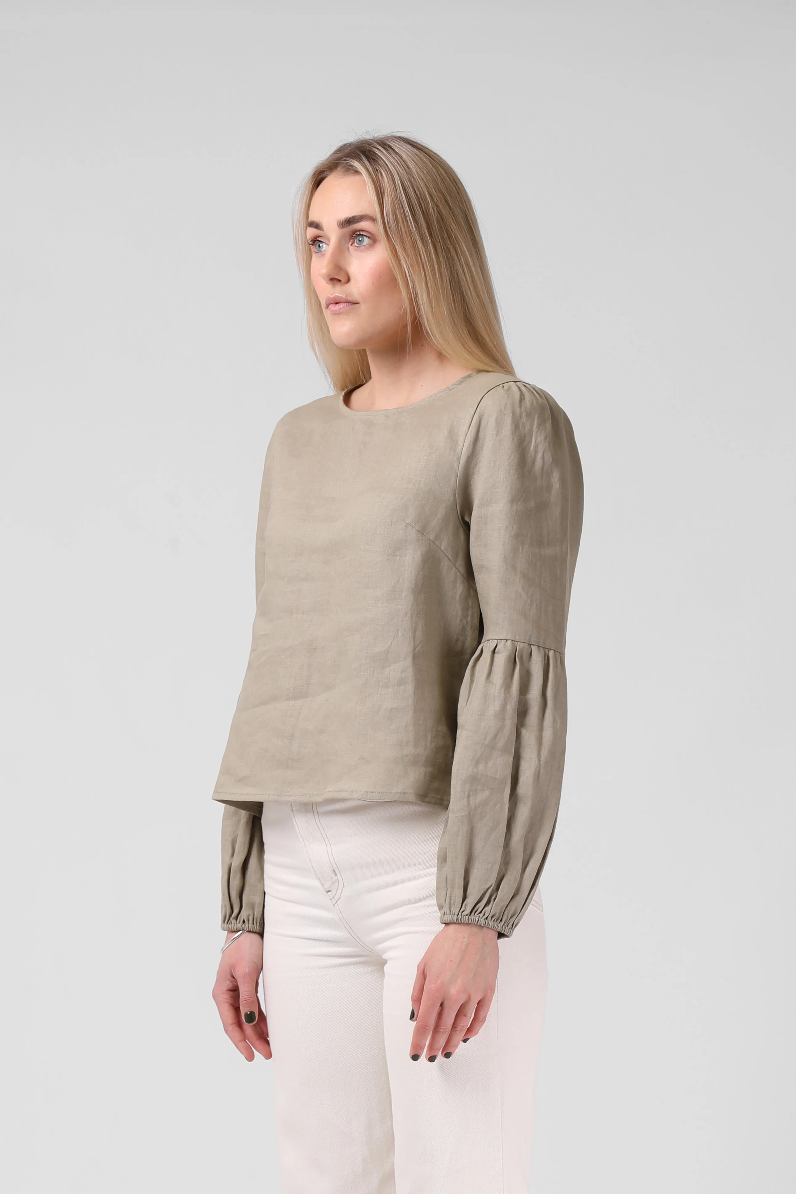 Isla Top - Light Khaki